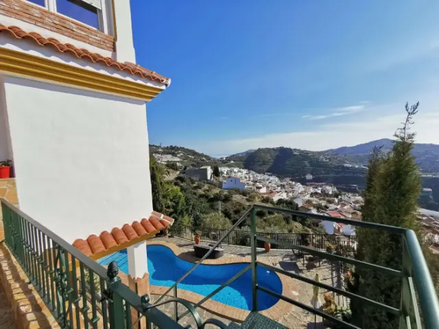 Casa Alma, Cómpeta