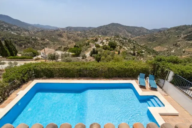 Villa Hugo, Cómpeta